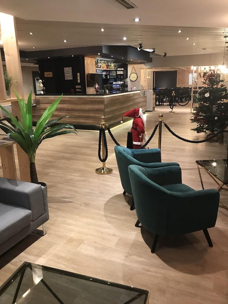 Euro Hotel Airport Orly Rungis Fresnes  Kültér fotó